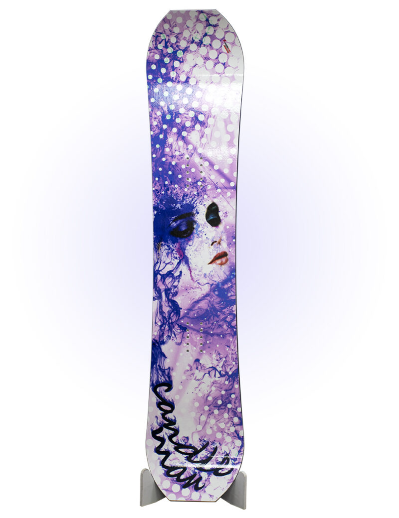 New Zealand made snowboard Catalyst